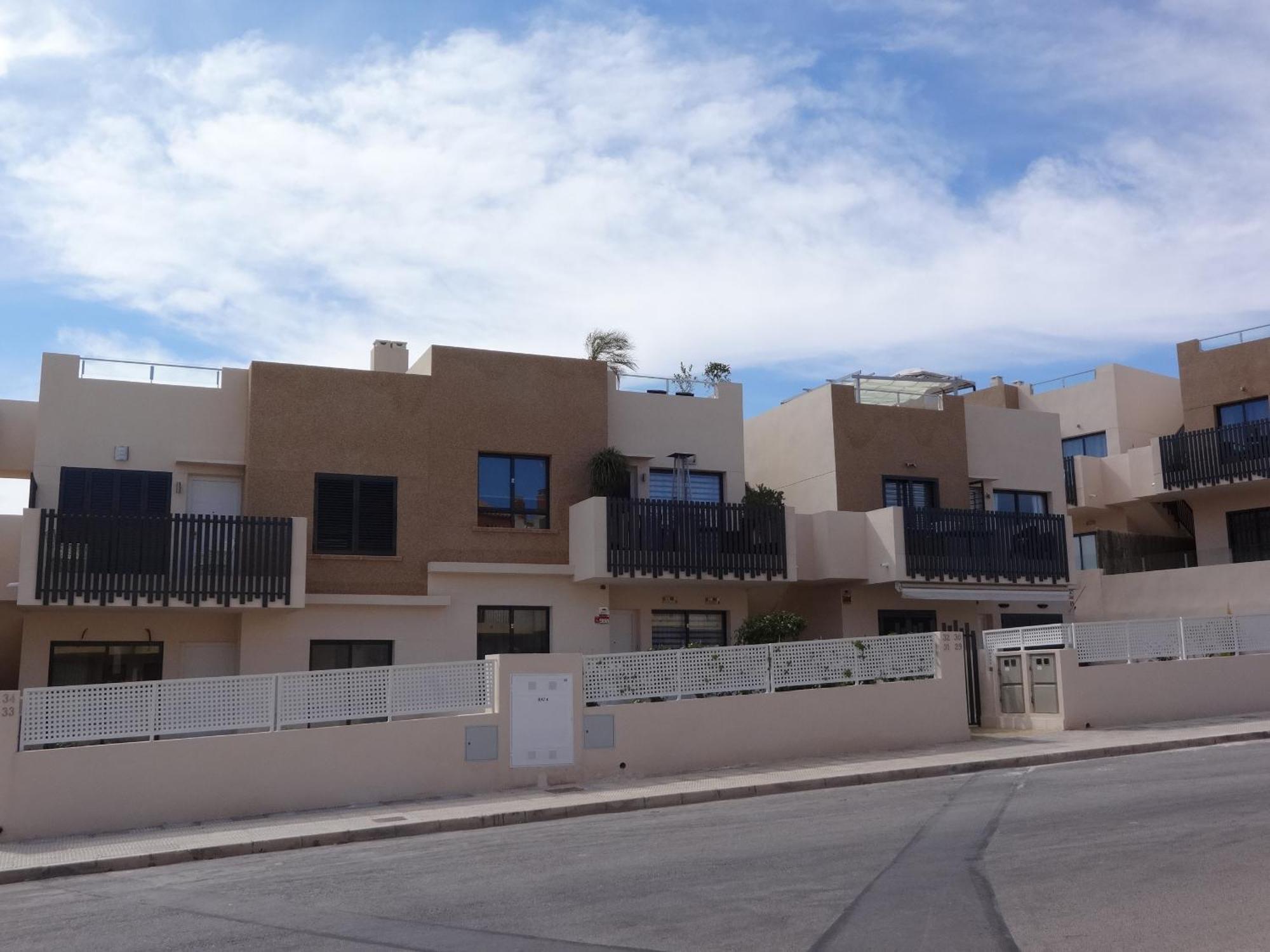 شقة Residencial Sabrina Penthouse أوريويلا المظهر الخارجي الصورة